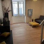 Maison Gg アパート